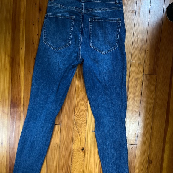 Garage - High Rise Denim Skinny Jeans - Picture 3 of 6